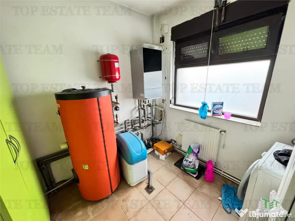 Vila P 1 M, 229 mp, 4 dormitoare, gradina si 4 parcari 