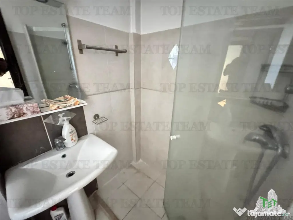 Vila P 1 M, 229 mp, 4 dormitoare, gradina si 4 parcari 