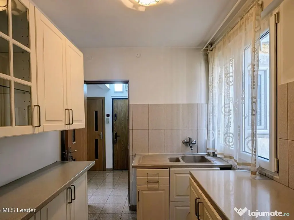 Eroii Revolutiei - Decomandat, Etaj 6, Vedere spate, Gata... 