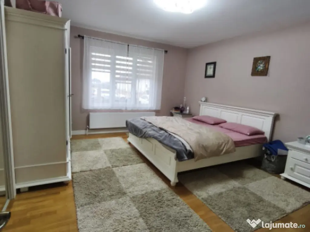 Casa in stil american, 150mp, 3000mp teren, Radauti