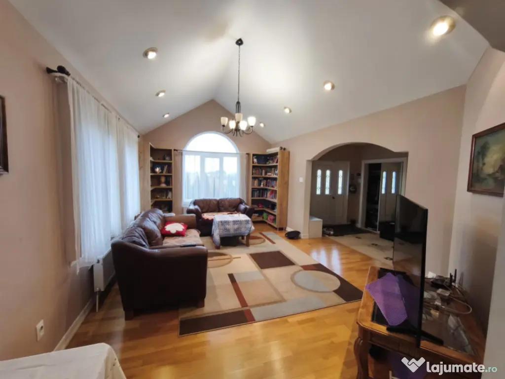 Casa in stil american, 150mp, 3000mp teren, Radauti