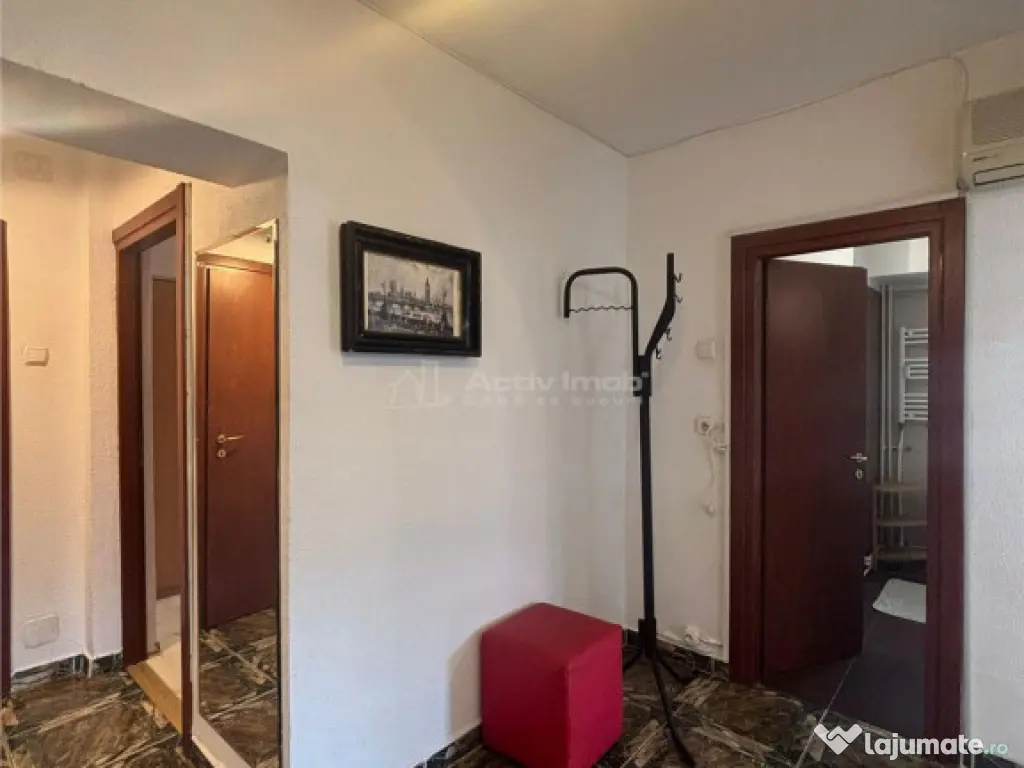 3 Camere, Bd. Libertatii (Unirii), Parcare, Centrala Proprie 