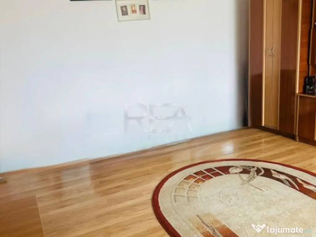 3 camere decomandat, 3/4, 77mp-Drumul Sarii 