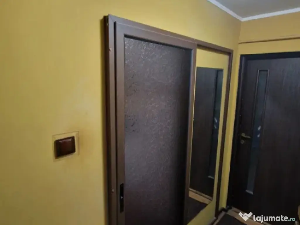 Apartament 3 camere confort 1 decomandat, zona Obor, suprafa