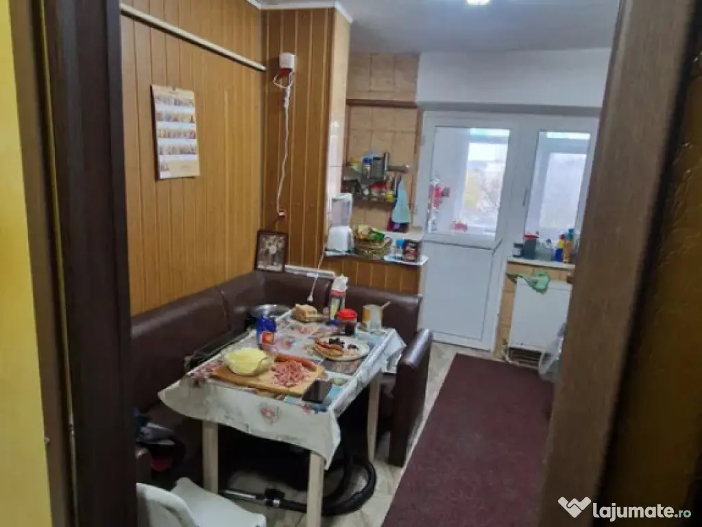 Apartament 3 camere confort 1 decomandat, zona Obor, suprafa