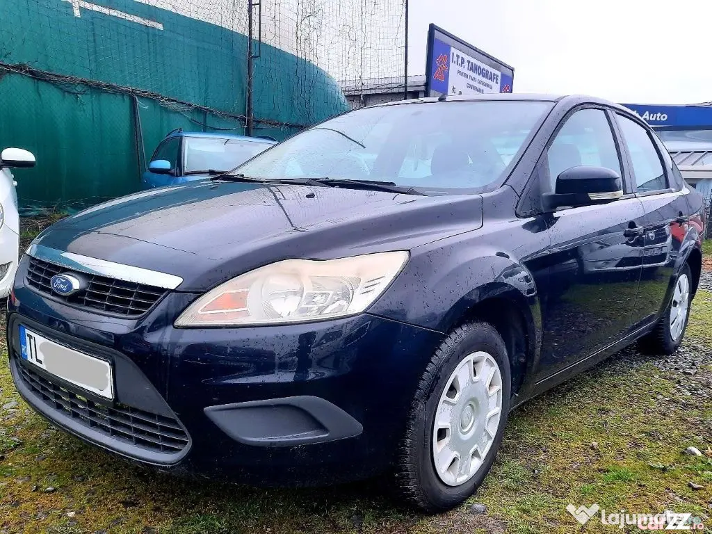 Ford Focus 1.6 benzina cu Aer Conditionat 2009