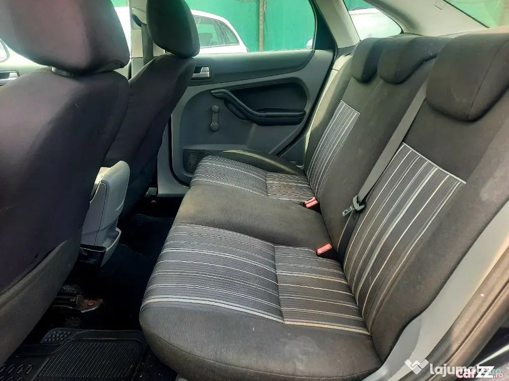 Ford 2009 Focus 1.6 benzina cu Aer Conditionat