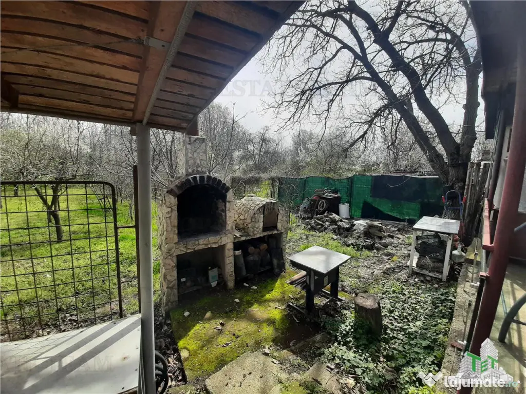 Teren 1274 mp cu livada si casa veche Primarie Bragadiru