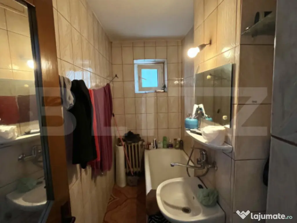 Apartament cu 2 camere 44mp situat în zona Lama, la parter 