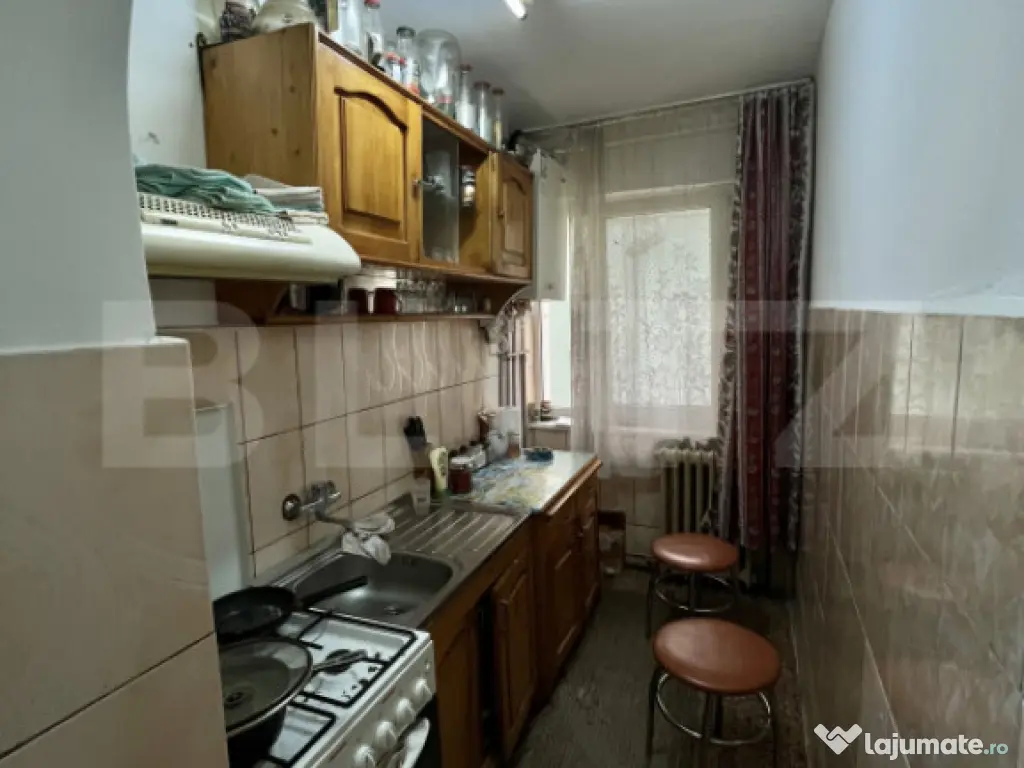 Apartament cu 2 camere 44mp situat în zona Lama, la parter 