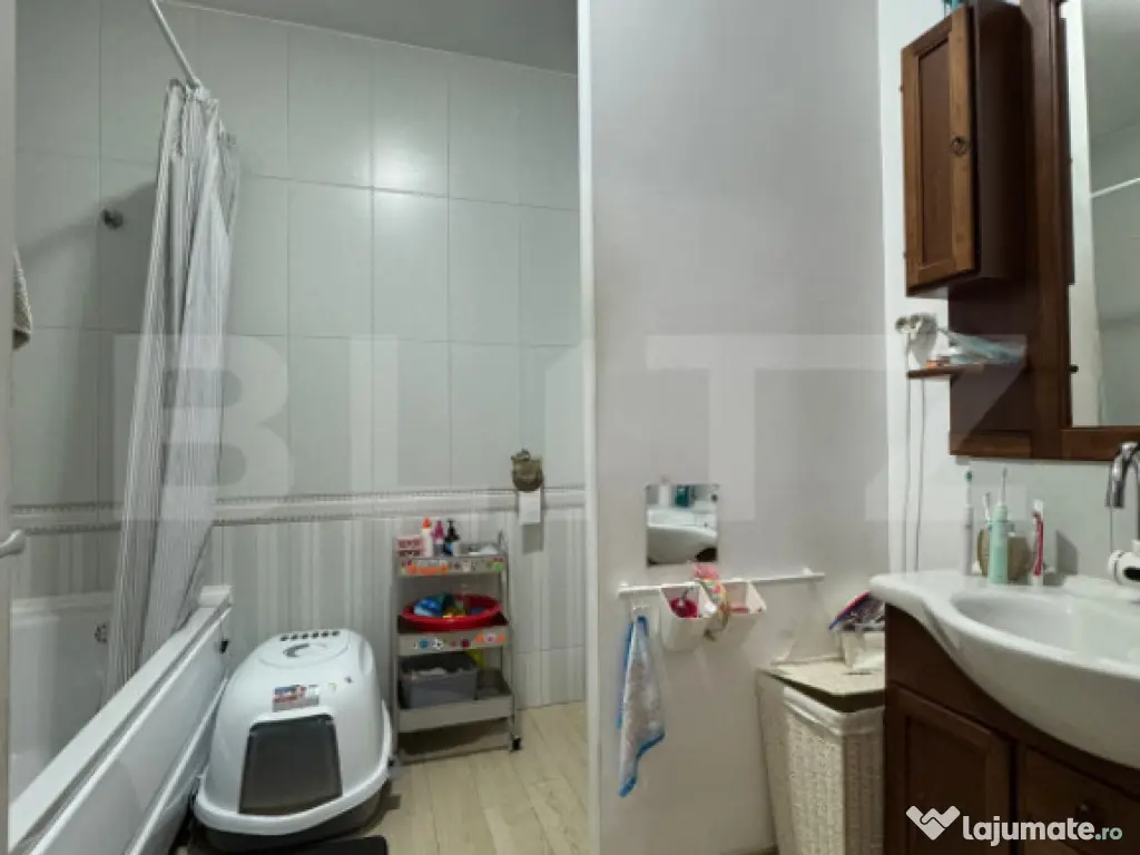 Apartament 2 camere, 57 mp utili, balcon, 2 parcari, aproape 