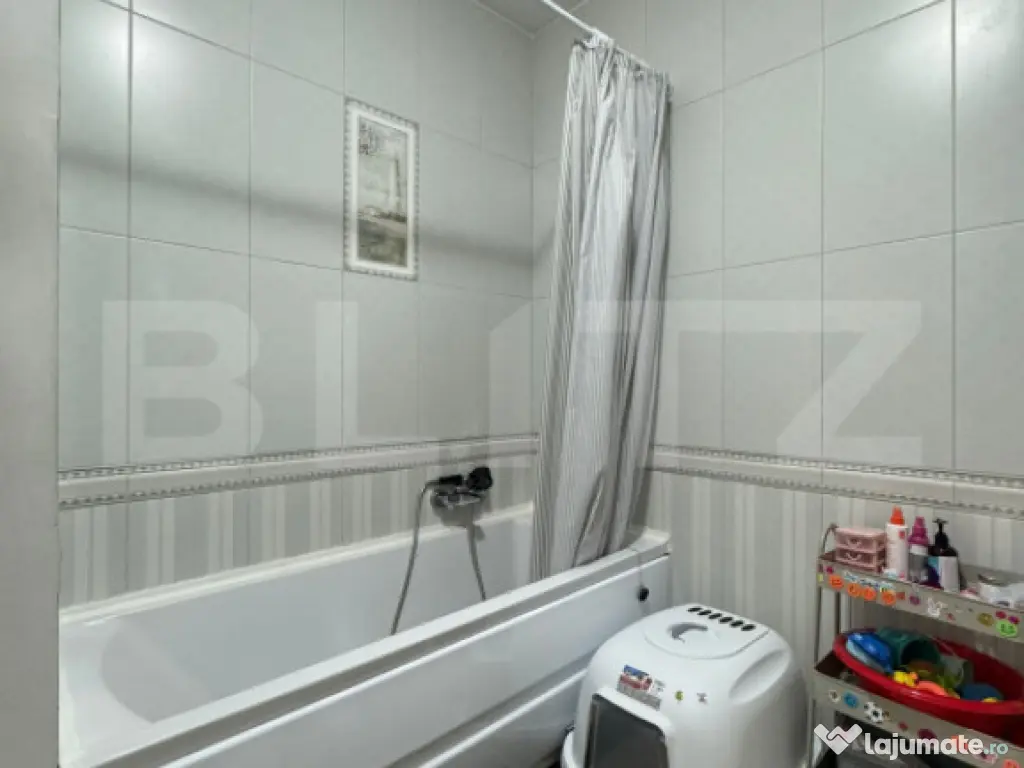 Apartament 2 camere, 57 mp utili, balcon, 2 parcari, aproape 