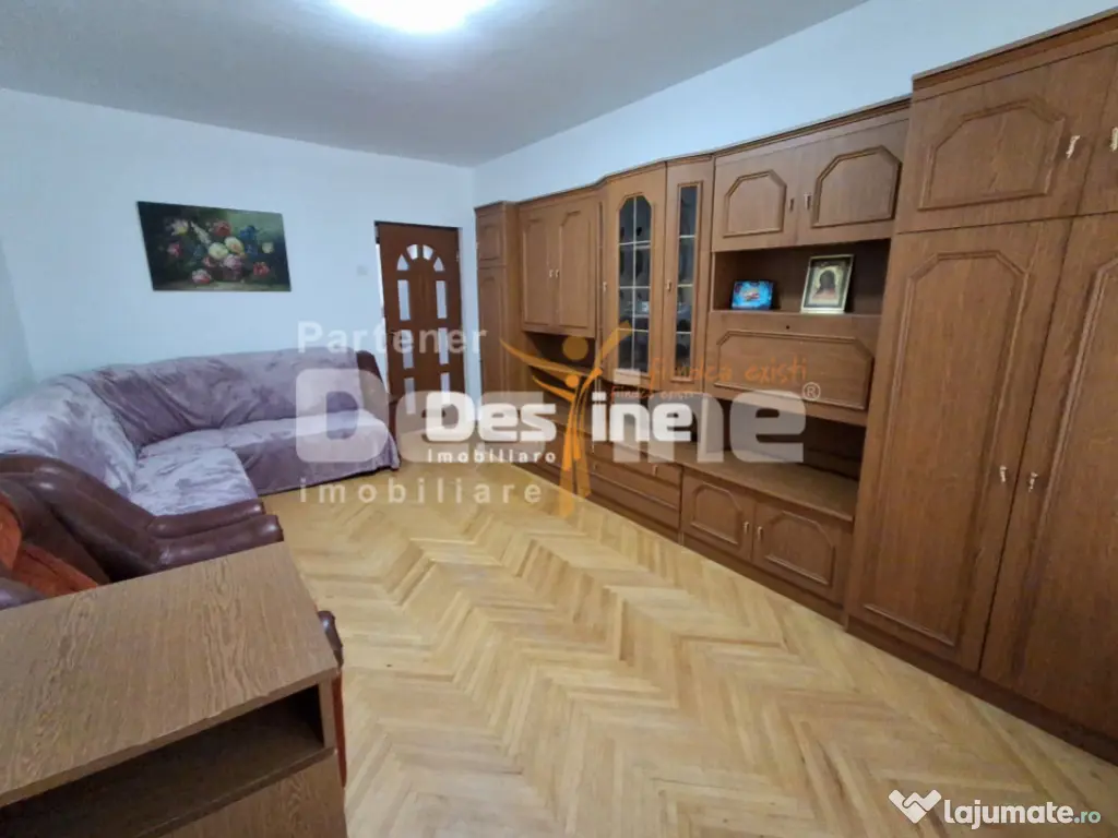 Apartament 3 Camere Decomandat - Mircea cel Batran 
