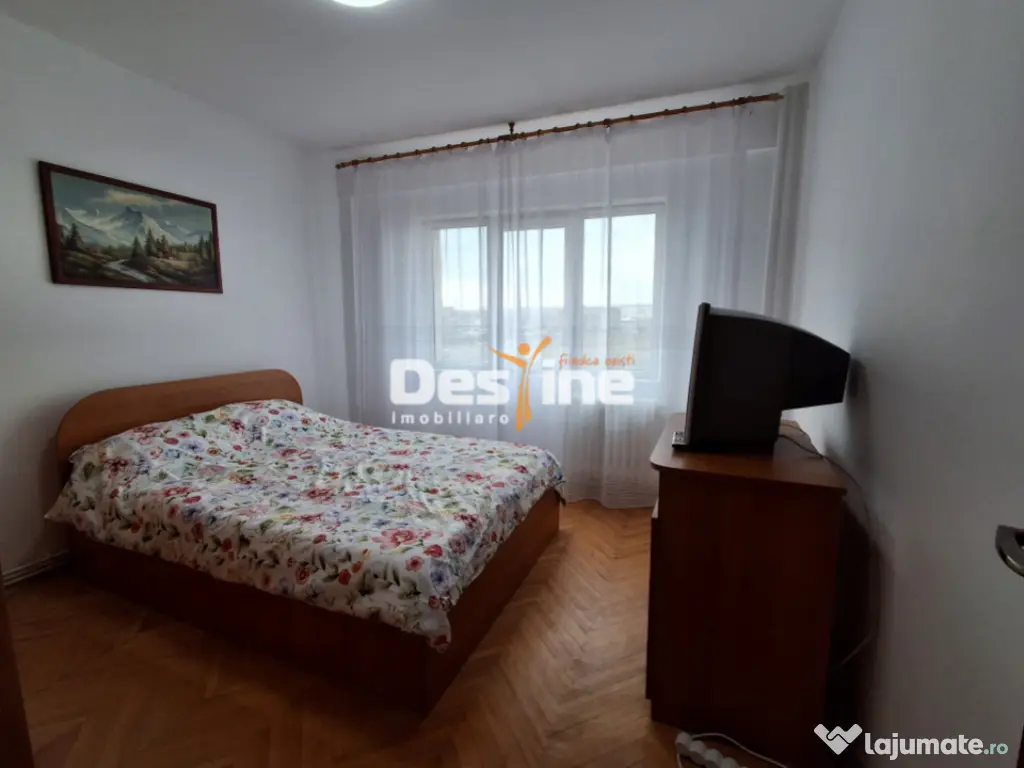 Apartament 3 Camere Decomandat - Mircea cel Batran 