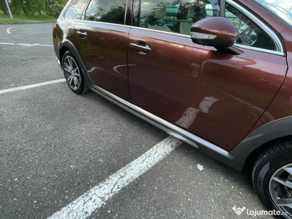 Peugeot 508 hybrid diesel 