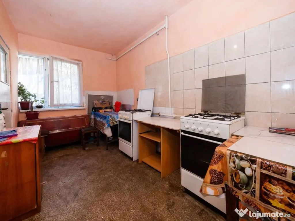 Camera de camin, 21 mp, de vanzare, Tractorul Brasov