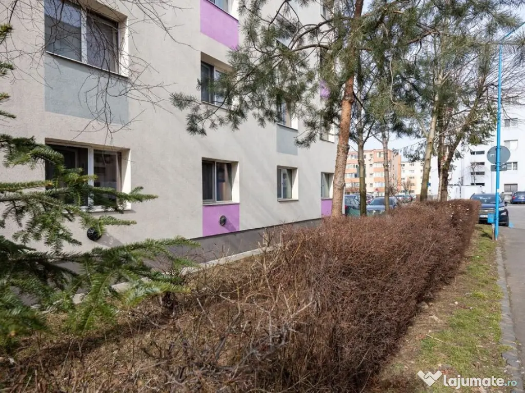 Camera de camin, 21 mp, de vanzare, Tractorul Brasov