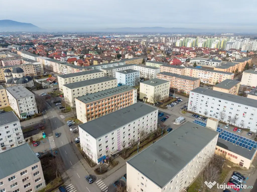 Camera de camin, 21 mp, de vanzare, Tractorul Brasov