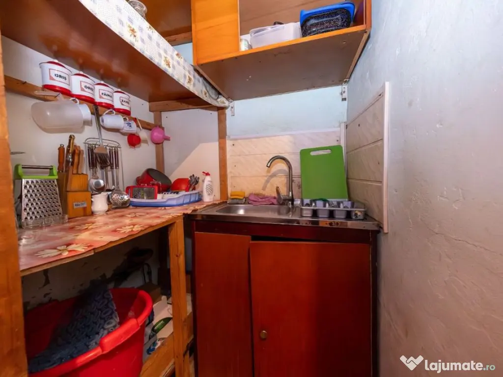 Garsonieră tip cămin–21 mp, baie proprie, Tractorul, ... 