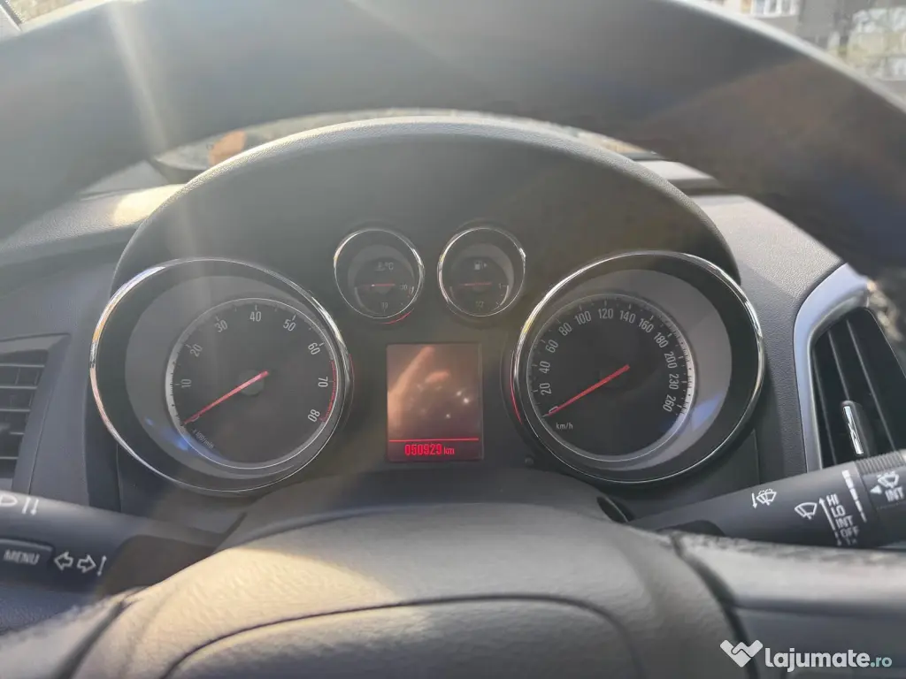 Opel Astra J benzina 