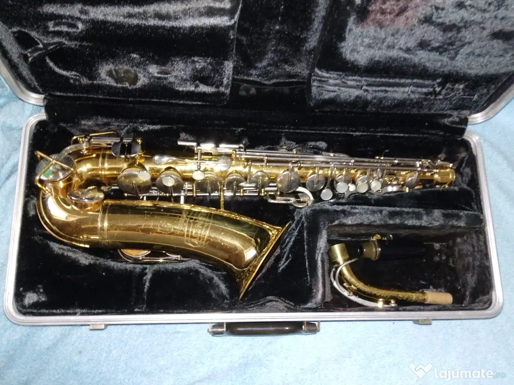 Saxofon alto Bundy Selmer made in USA in stare buna 