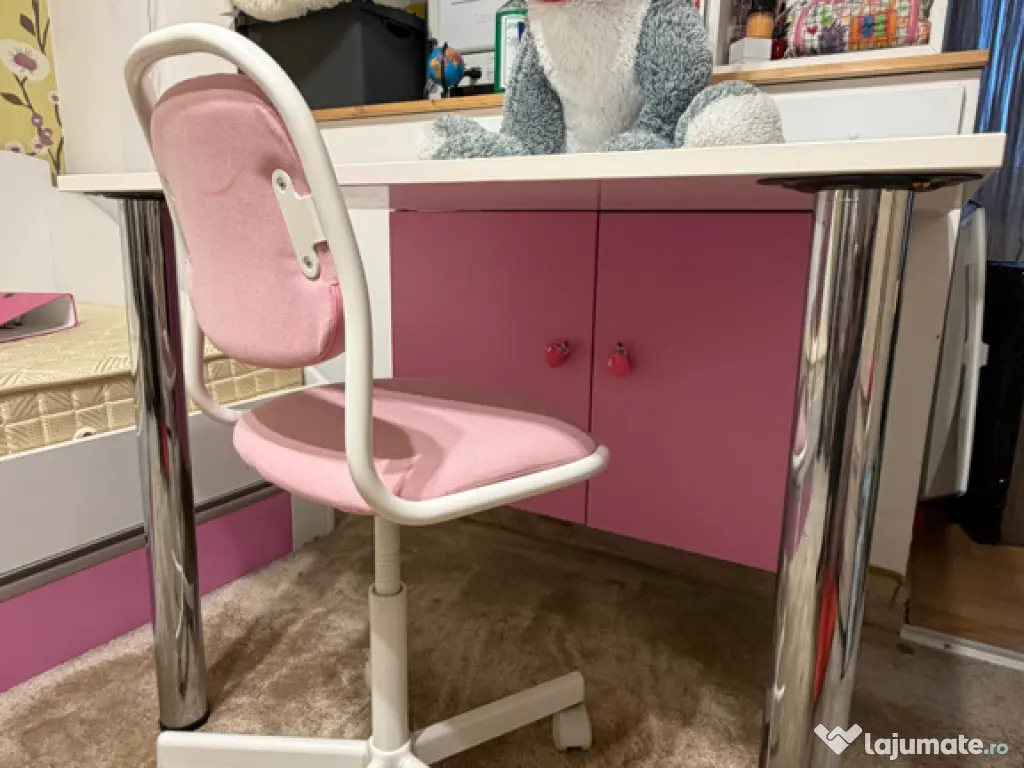 Patut copil + dulapior + birou 