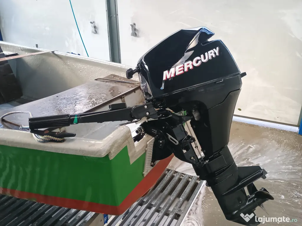 Motor Barca Mercury 9,9 cp 4 timpi an 2013 