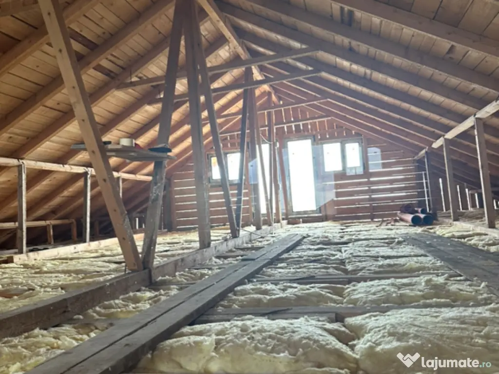 Vila P+1+M Cumpăna 700mp