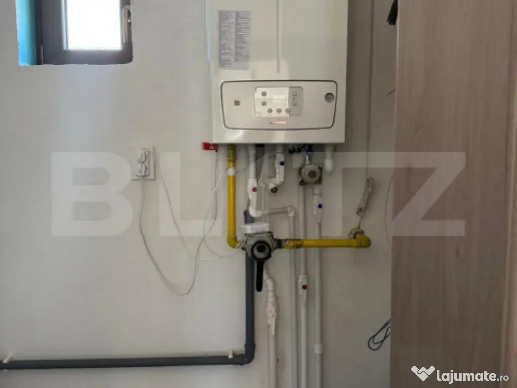 Casă premium P+M, 300 mp utili, teren 3200 mp, complet reno