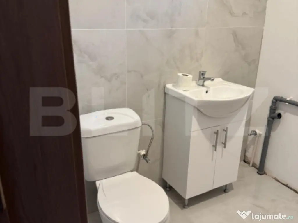 Casă premium P+M, 300 mp utili, teren 3200 mp, complet reno