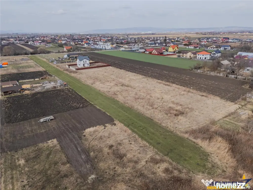 Teren intravilan Stupini, zona de case, utilitati in apropie 