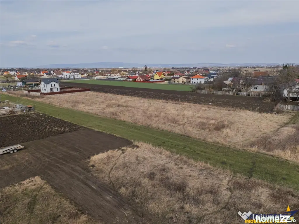 Teren intravilan Stupini,zona de case,utilitati in apropiere 