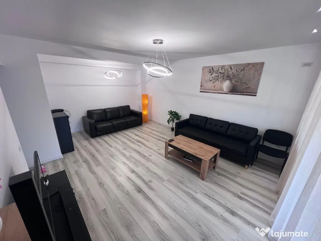 Vila spatioasa cu 4 camere, terasa acoperita, Berceni - Postalionului