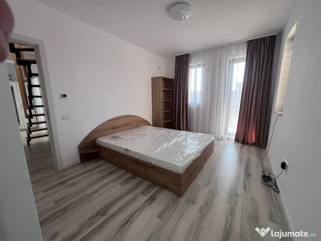 Vila spatioasa cu 4 camere, terasa acoperita, Berceni - Postalionului