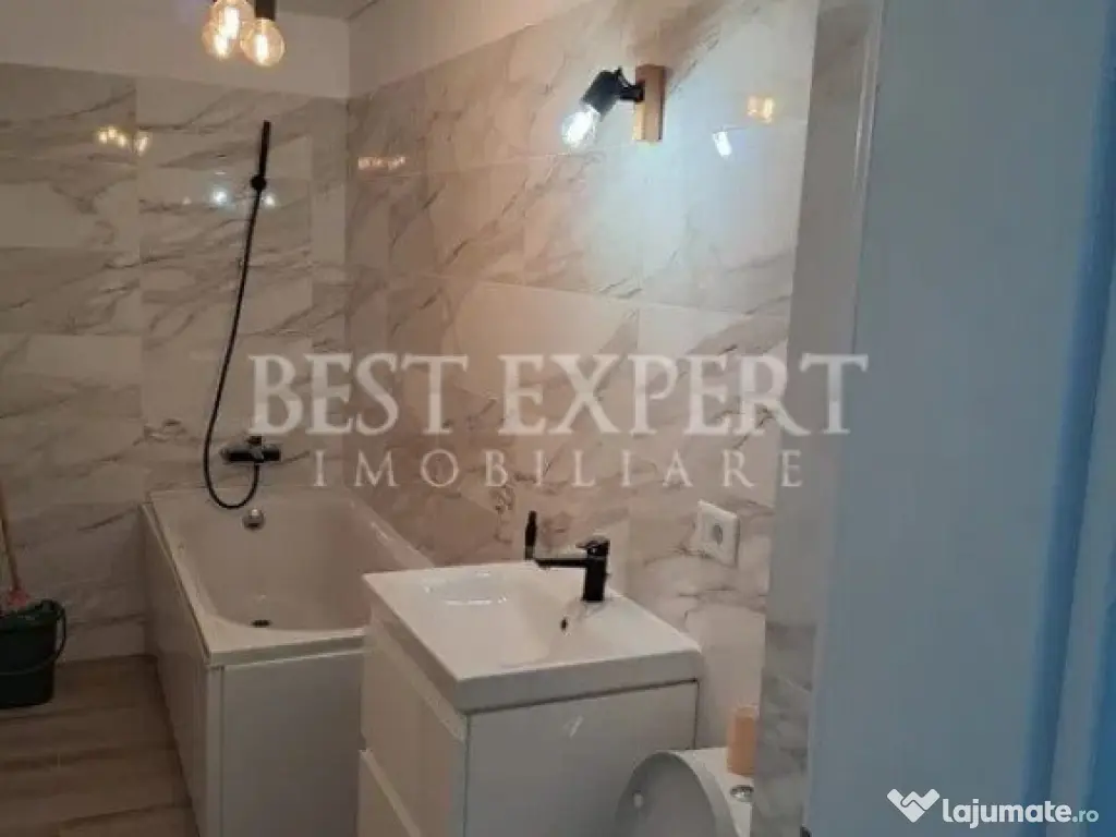 3 Camere 2 Parcari subterane