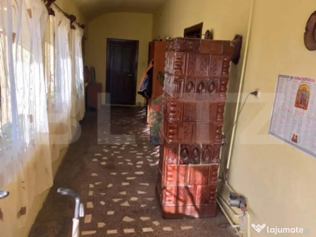 Casa de vanzare, 4 camere, 200 mp, in Fardea