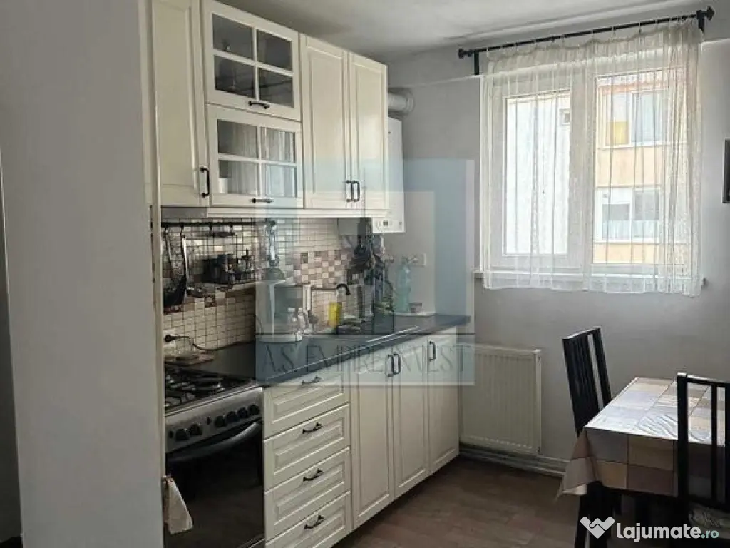 Apartament 3 camere, 67 mp utili-zona Astra 