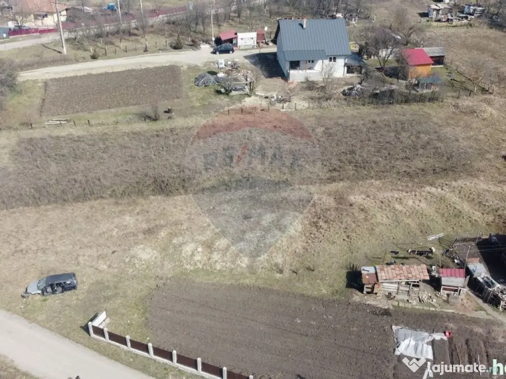 Teren intravilan Aghiresu-Fabrici comuna Aghiresu toate u... 