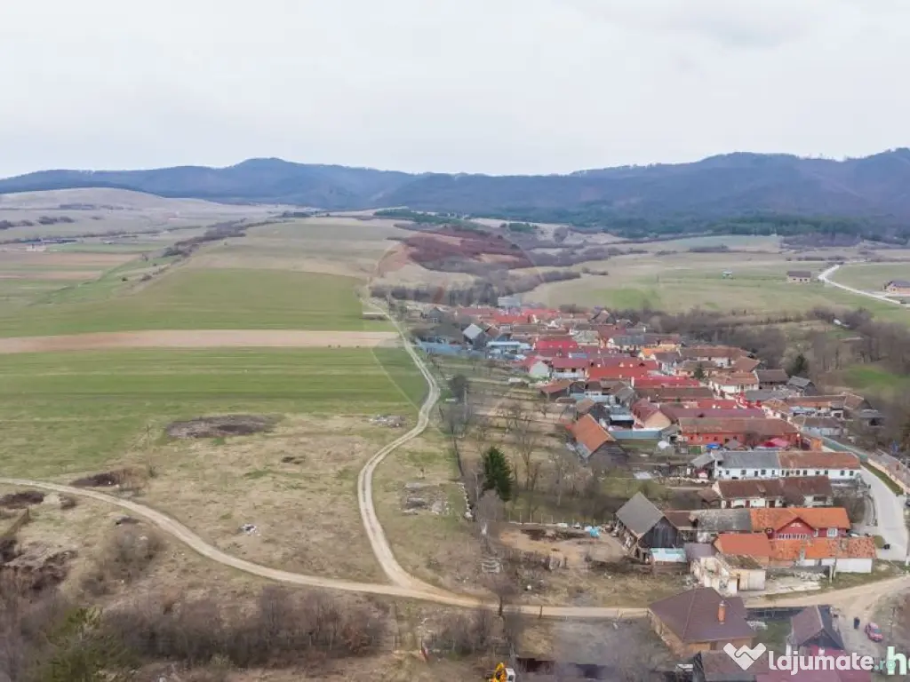 Teren 9,979mp Crizbav / Strada Crucii 