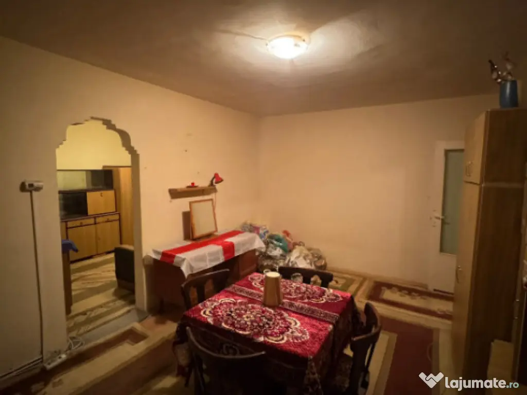 Apartament 2 camere, 41 mp, zona Decebal 