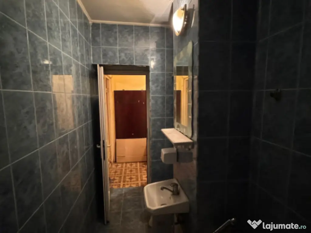 Apartament 2 camere, 41 mp, zona Decebal 