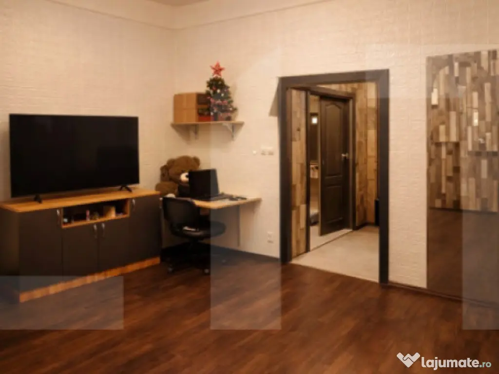 Apartament 2 camere, 45 mp, zona Central 