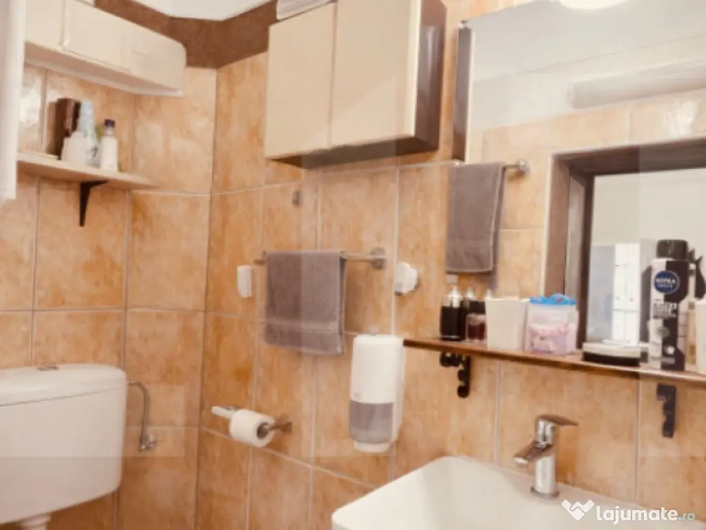 Apartament 2 camere, 45 mp, zona Central 