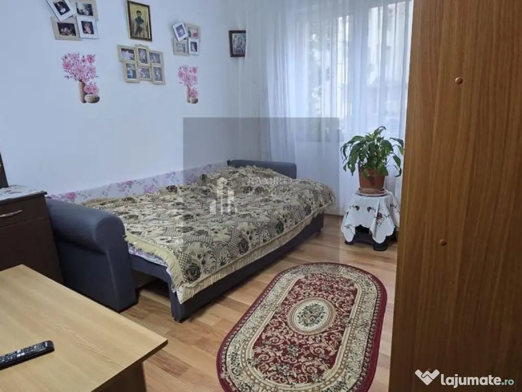 Apartament 2 camere decomandat etaj 1 Titan 