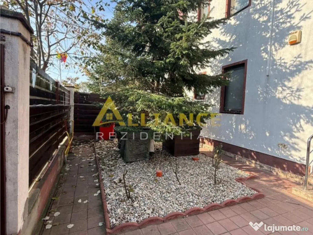 Casa tip duplex - 4 camere - 2 bai - 200mp teren 