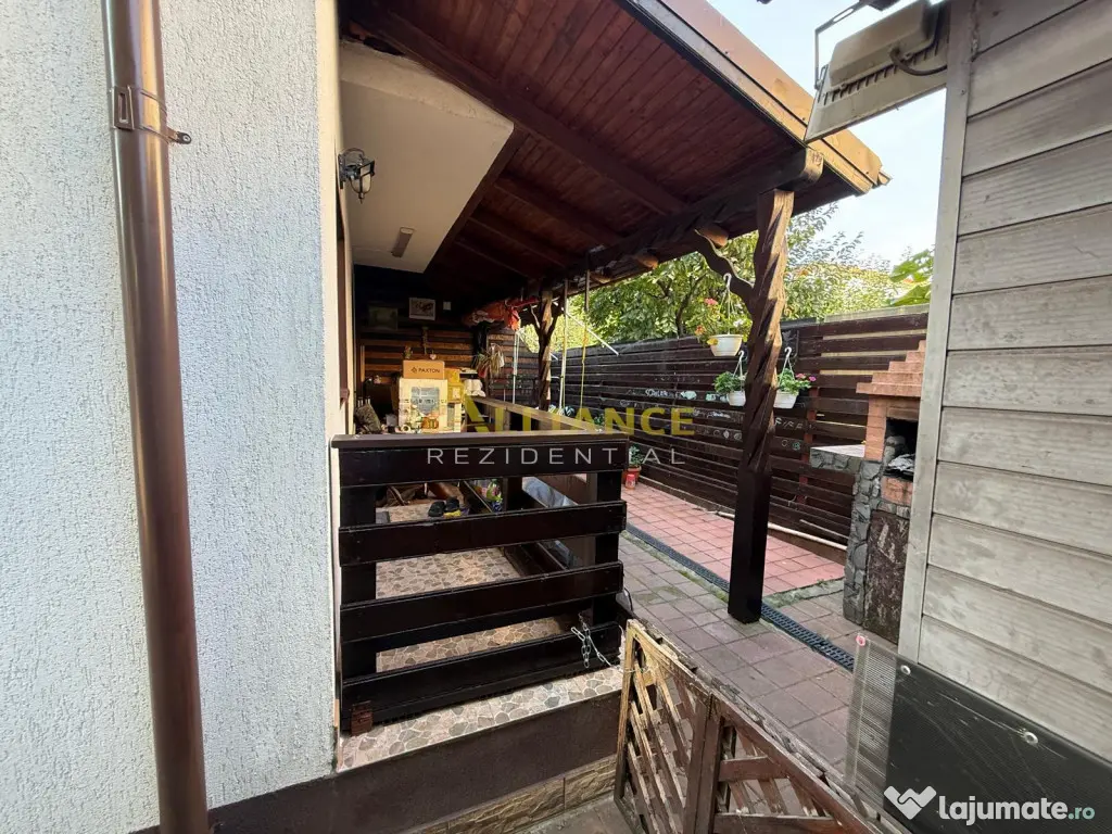 Casa tip duplex - 4 camere - 2 bai - 200mp teren 