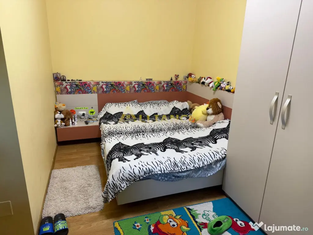 Casa tip duplex - 4 camere - 2 bai - 200mp teren 