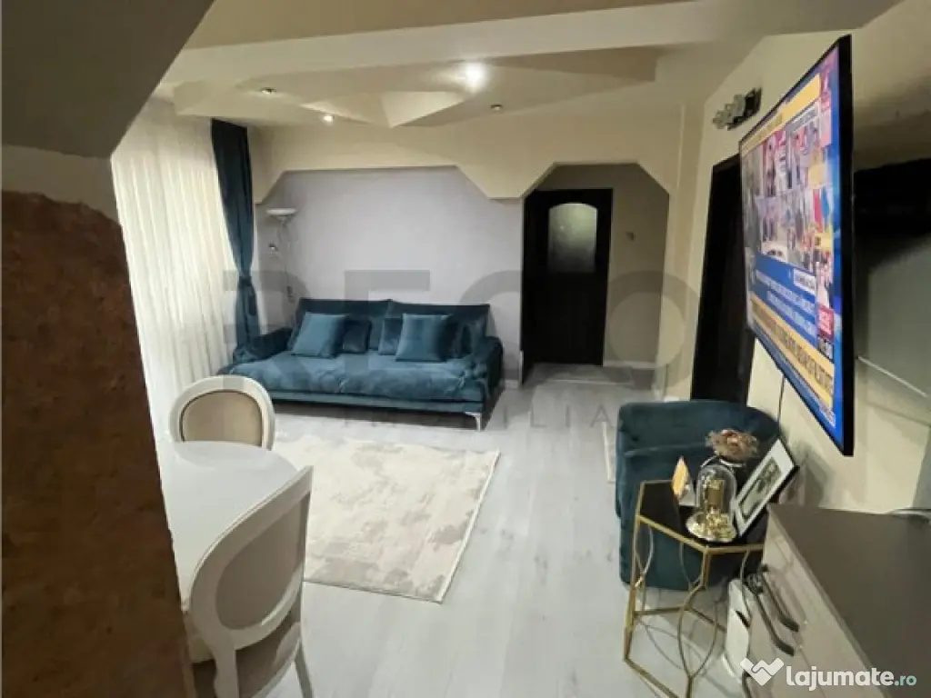 RECO Apartament 4 camere, decomandat, Bloc cu lift, Etajul 2 