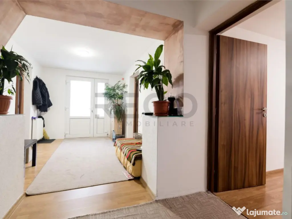 RECO Imobiliare | Casa P E, 916 mp teren, front 25 ml –... 