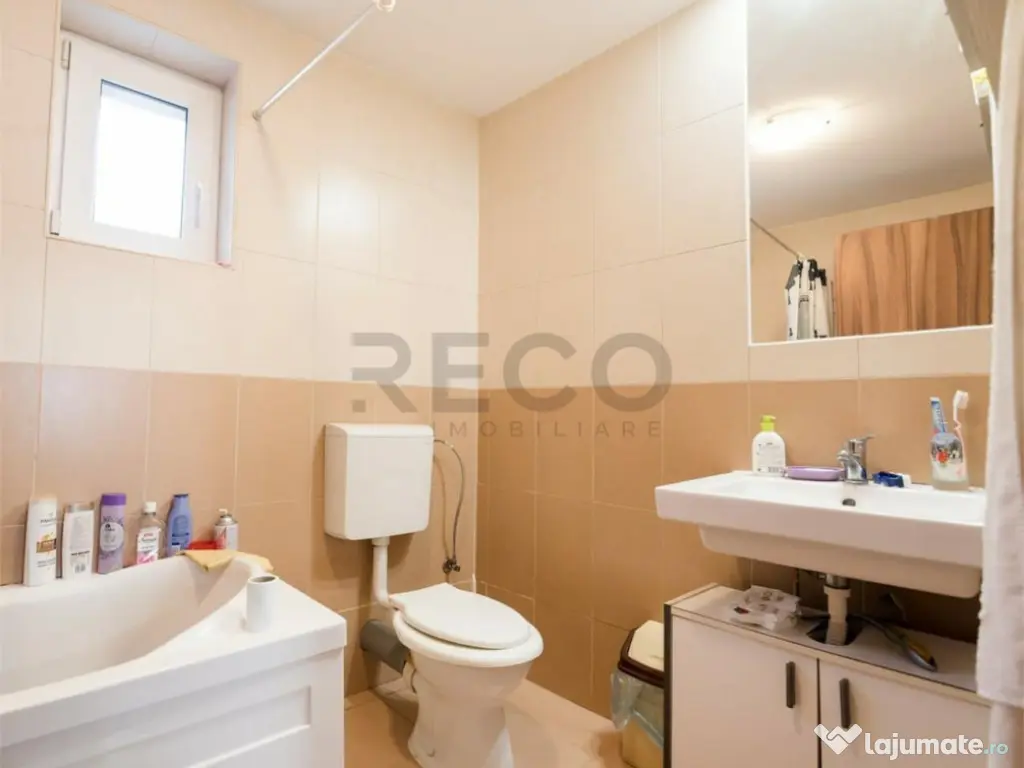 RECO Imobiliare | Casa P E, 916 mp teren, front 25 ml –... 